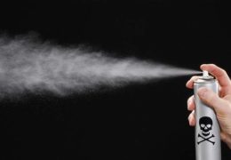 Evita los productos de limpieza que ensucian tu aire